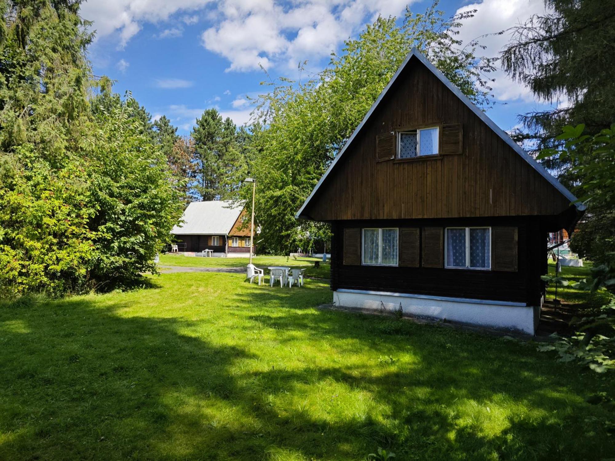 Bungalovy Roznov Villa Rožnov pod Radhoštěm Exterior foto